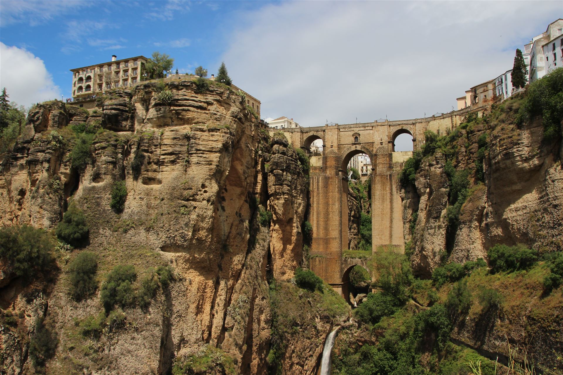 ronda-2154601